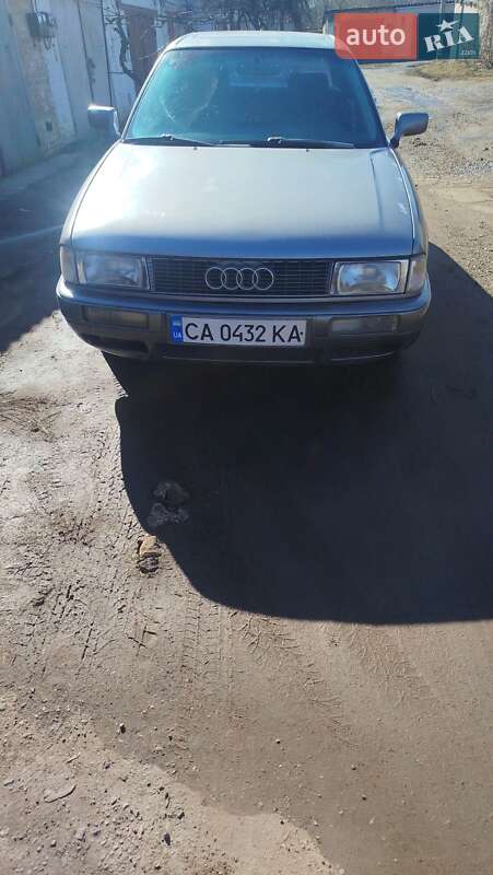 Седан Audi 80 1990 в Смеле