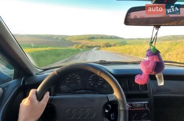 Седан Audi 80 1991 в Рогатине