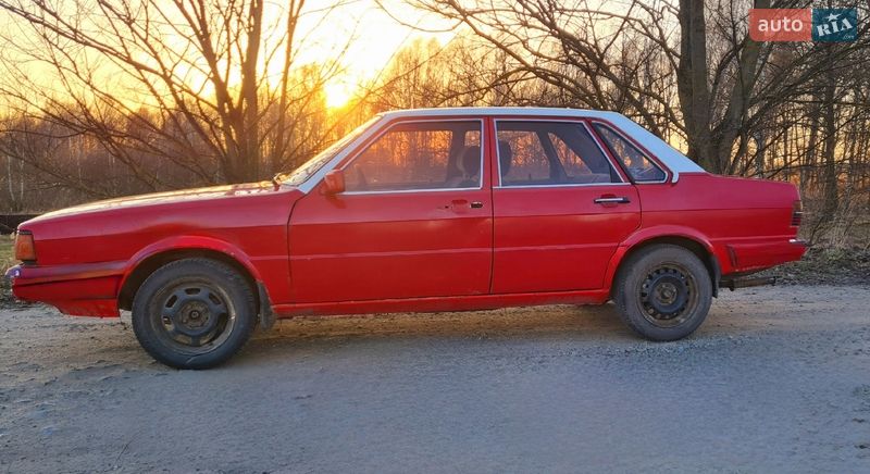 Седан Audi 80 1981 в Ратному
