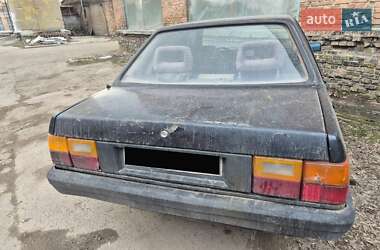 Седан Audi 80 1986 в Киеве