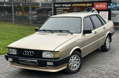 Седан Audi 80 1986 в Каменском