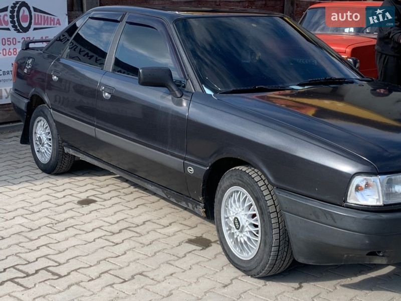 Седан Audi 80 1990 в Недобоевцах