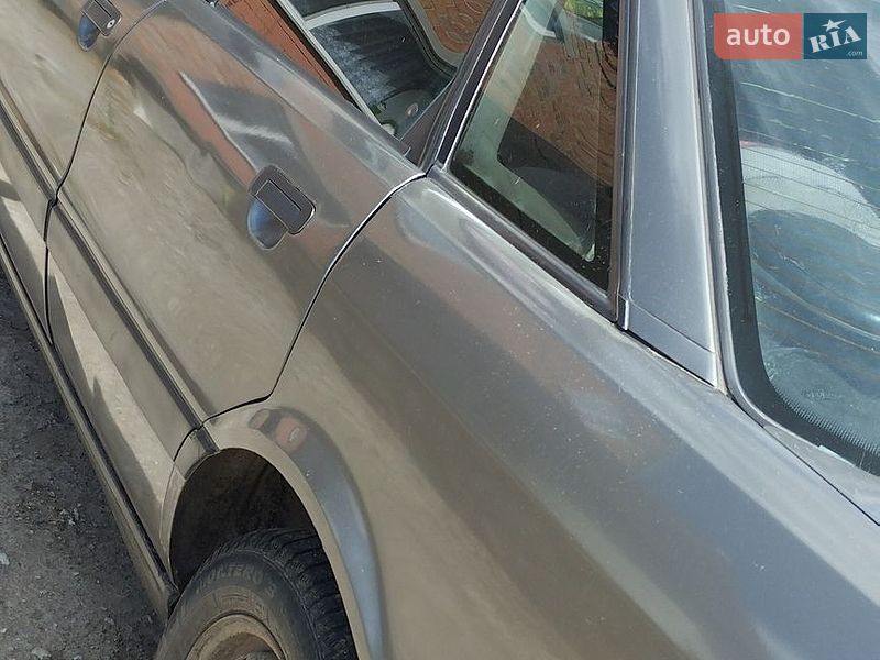 Седан Audi 80 1987 в Томаківці