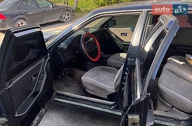 Седан Audi 80 1991 в Городке