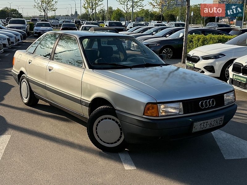 Седан Audi 80 1986 в Києві