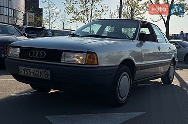 Седан Audi 80 1986 в Києві