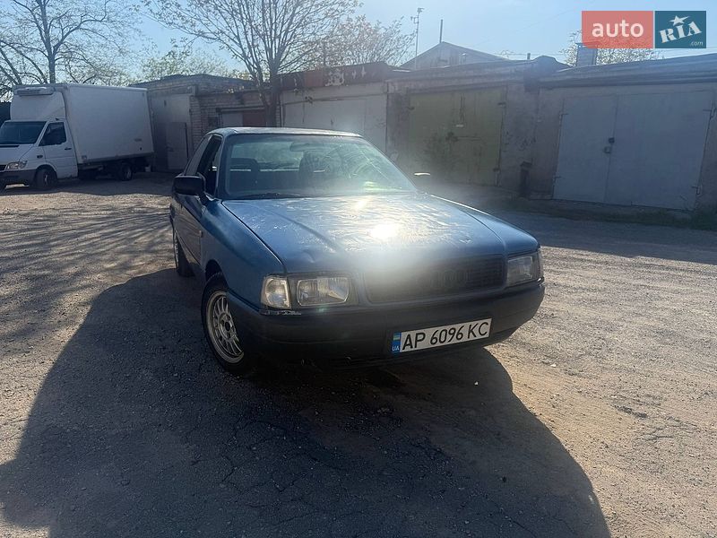 Седан Audi 80 1988 в Запоріжжі