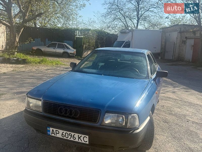 Седан Audi 80 1988 в Запоріжжі