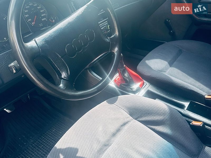 Седан Audi 80 1994 в Могилів-Подільському
