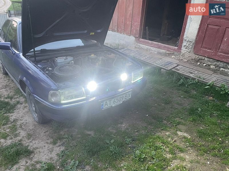 Седан Audi 80 1988 в Рогатині