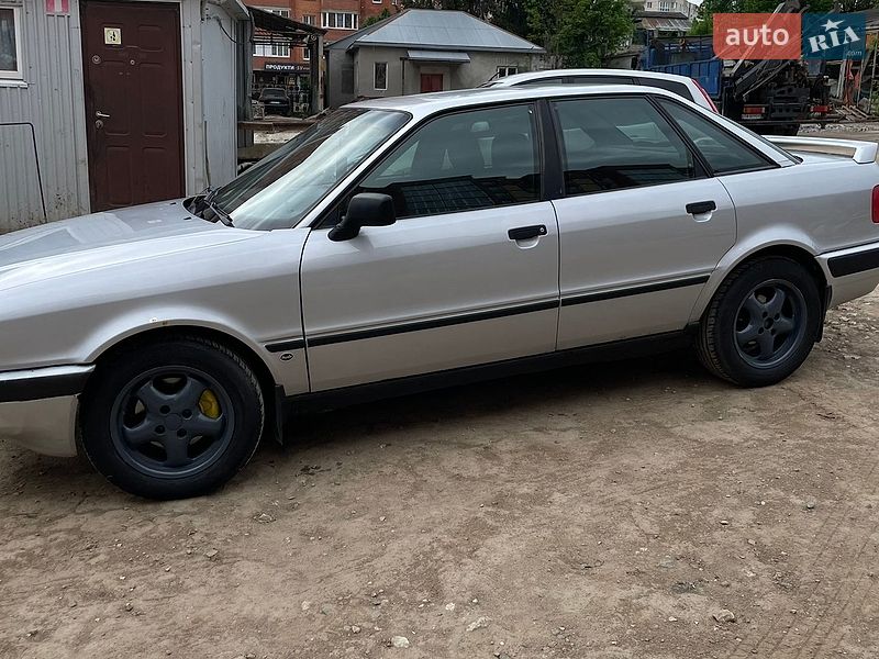 Седан Audi 80 1994 в Тернополе