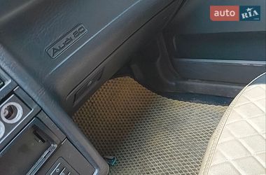 Седан Audi 80 1993 в Киеве