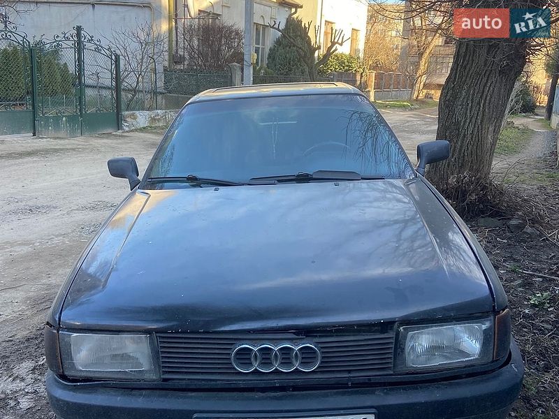Седан Audi 80 1991 в Ужгороде