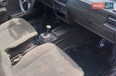 Седан Audi 80 1984 в Володимирі