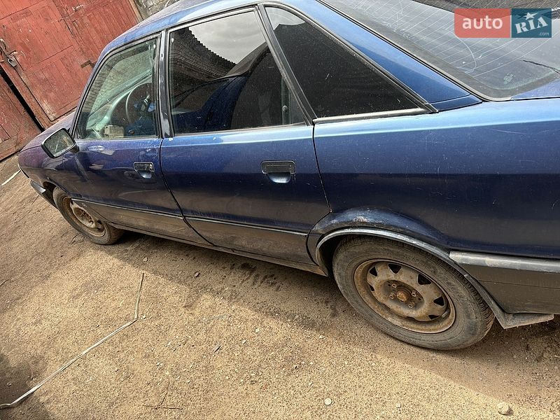 Седан Audi 80 1989 в Харькове