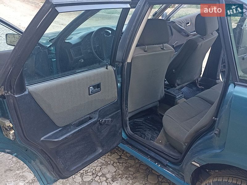 Седан Audi 80 1988 в Ивано-Франковске