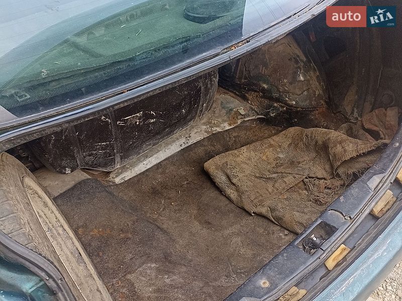 Седан Audi 80 1988 в Ивано-Франковске
