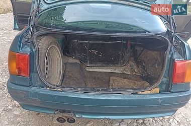 Седан Audi 80 1988 в Ивано-Франковске