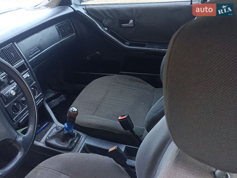 Седан Audi 80 1988 в Ивано-Франковске