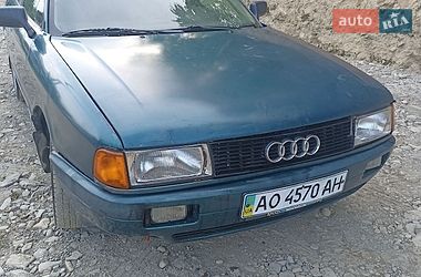 Седан Audi 80 1988 в Ивано-Франковске