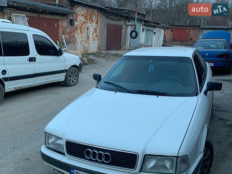 Седан Audi 80 1992 в Хмельницькому