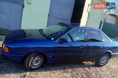 Седан Audi 80 1990 в Нововолинську