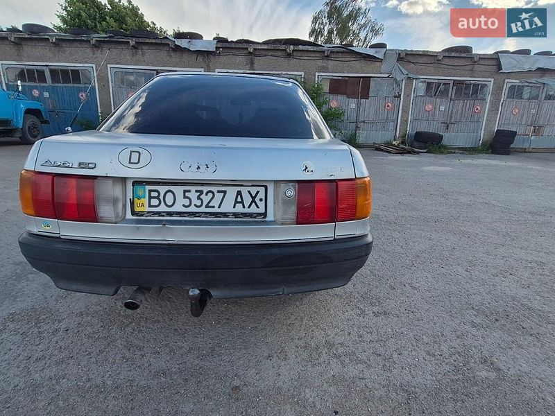 Седан Audi 80 1990 в Кременце