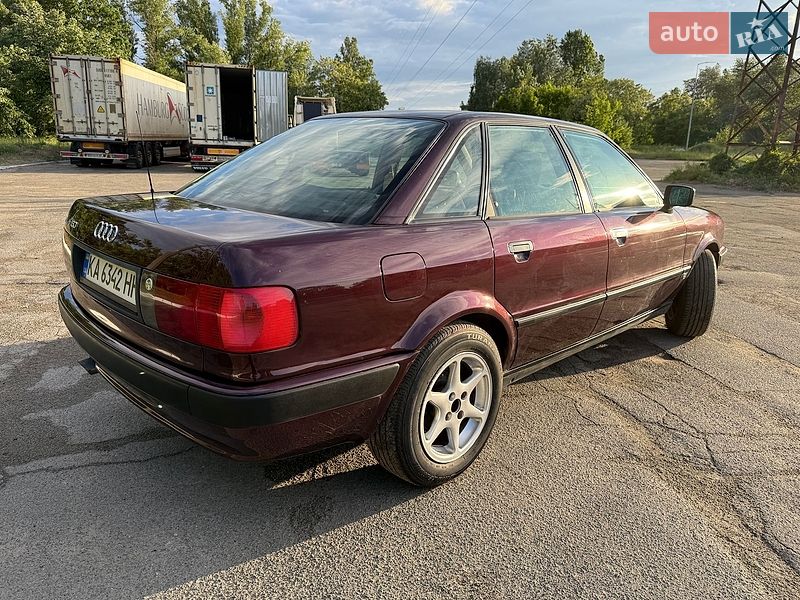 Седан Audi 80 1992 в Києві