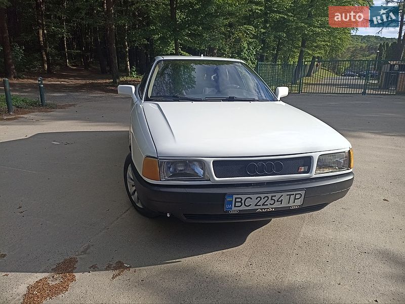 Седан Audi 80 1989 в Львове