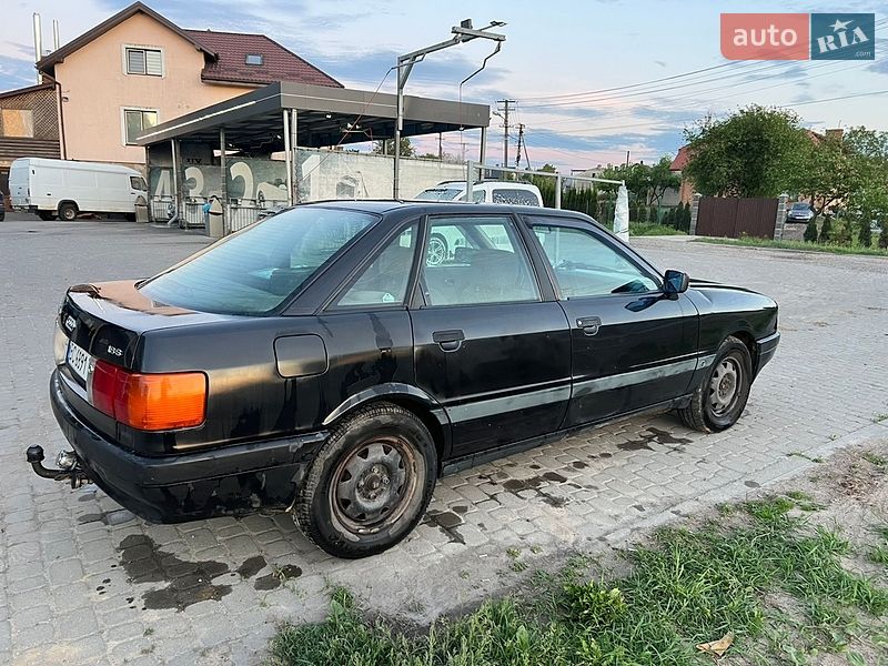 Седан Audi 80 1991 в Львові фото 3 Седан Audi 80 1991 в Львові