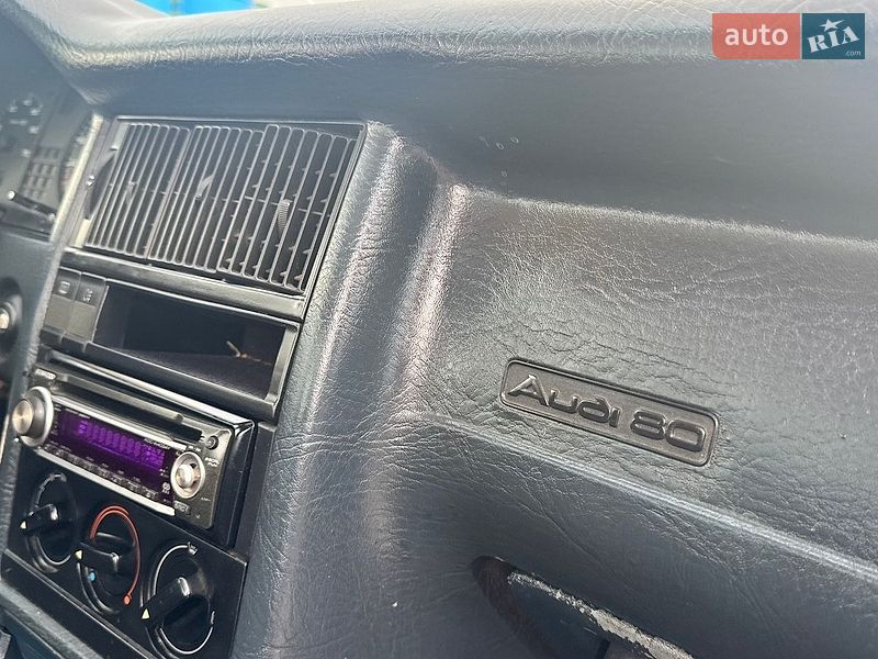 Седан Audi 80 1987 в Львові