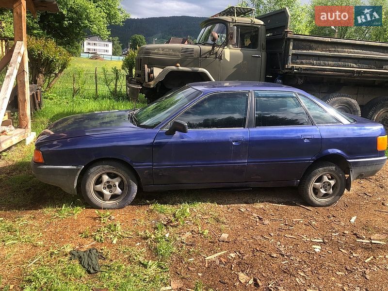 Седан Audi 80 1991 в Микуличині