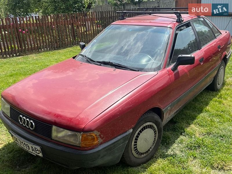 Седан Audi 80 1989 в Сарнах