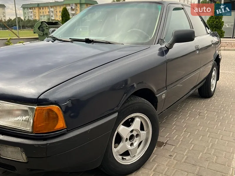 Audi 80 1987 VIN WAUZZZ89ZJA248827 фото оголошення 2 з 40