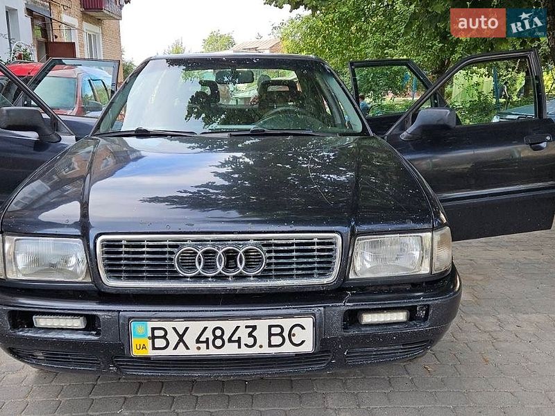 Седан Audi 80 1993 в Красилове
