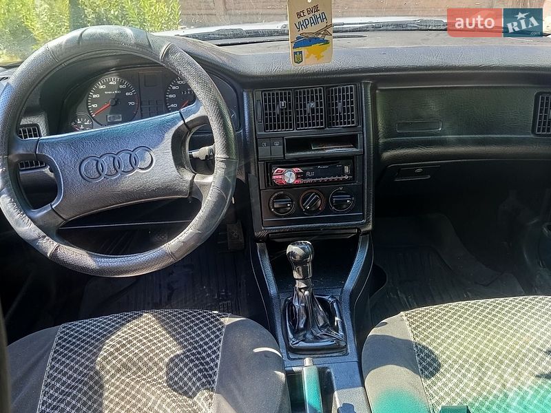 Седан Audi 80 1988 в Дрогобыче