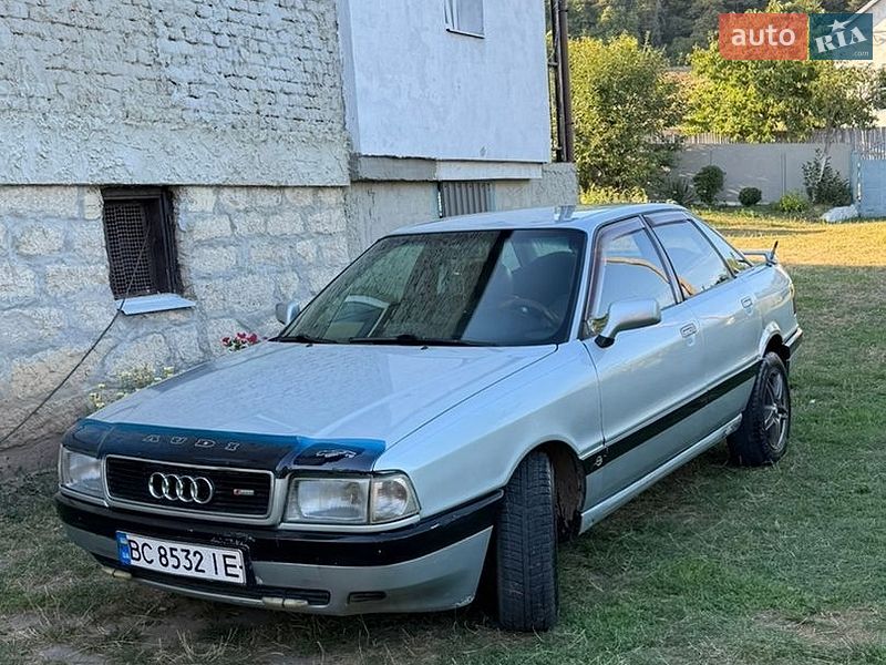 Седан Audi 80 1989 в Львове