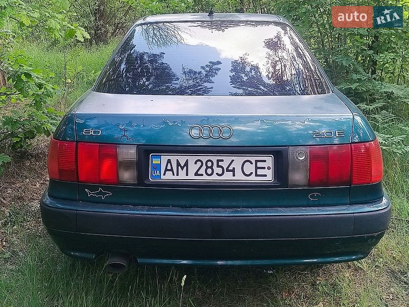 Седан Audi 80 1993 в Києві