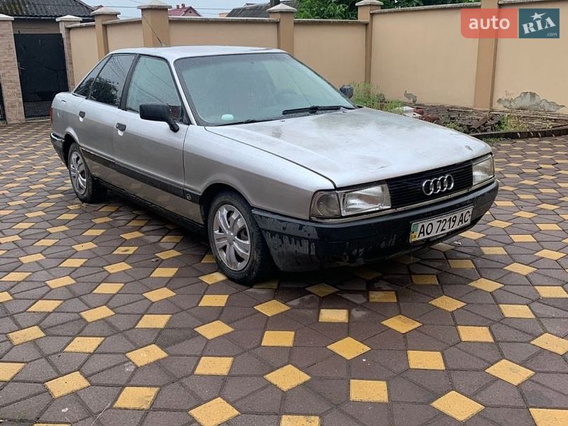 Седан Audi 80 1987 в Виноградове фото 4 Седан Audi 80 1987 в Виноградове