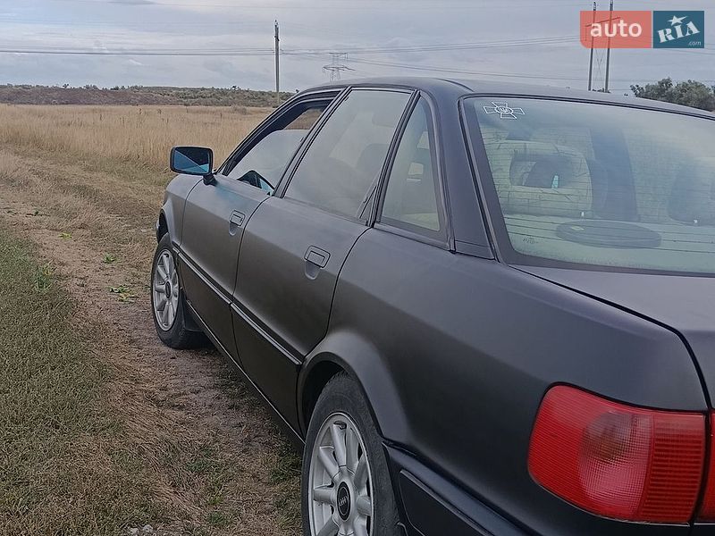 Седан Audi 80 1993 в Кременчуці