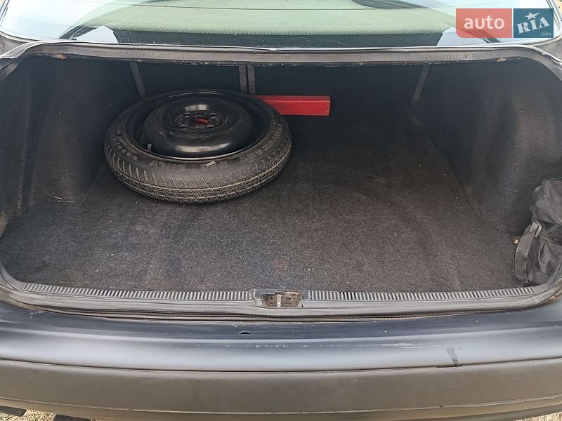 Седан Audi 80 1993 в Кременчуці