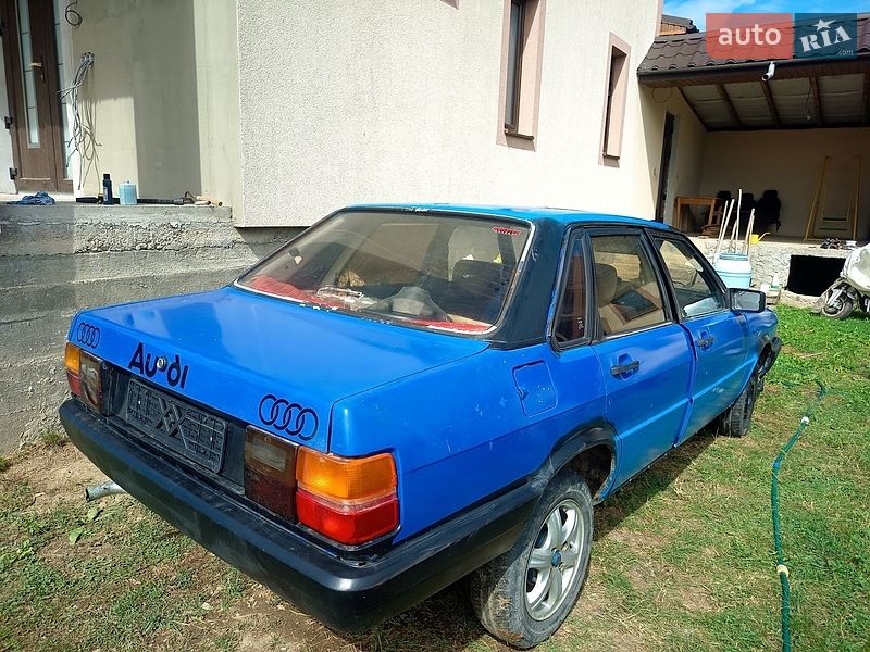 Седан Audi 80 1985 в Чернівцях фото 4 Седан Audi 80 1985 в Чернівцях