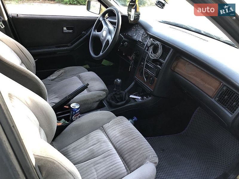 Седан Audi 80 1988 в Білій Церкві