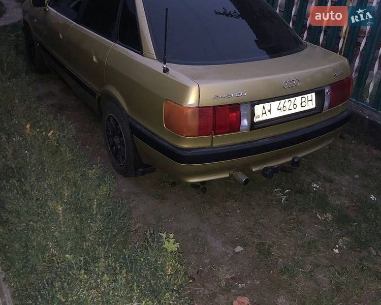 Седан Audi 80 1988 в Білій Церкві