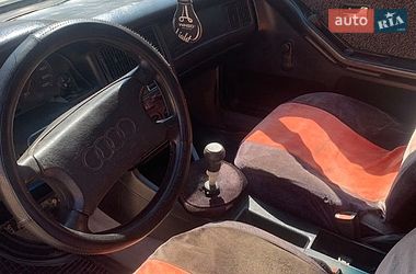 Седан Audi 80 1987 в Виноградові