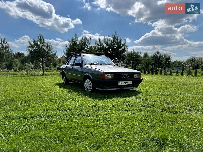 Audi 80 1986 Audi 80 1986