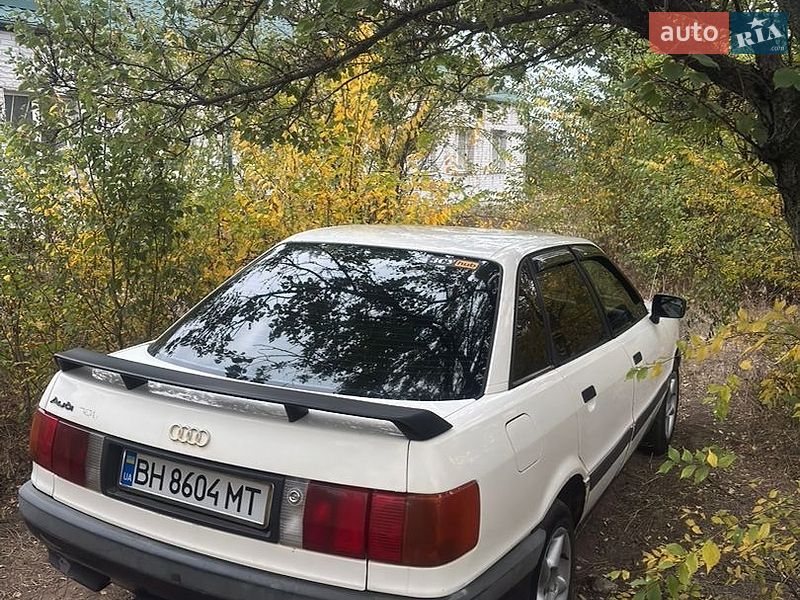 Седан Audi 80 1989 в Лозовой