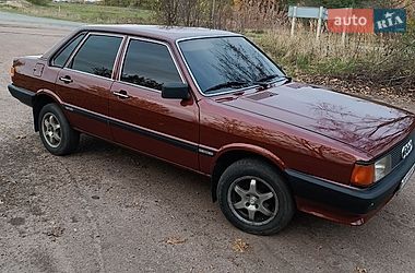 Седан Audi 80 1986 в Чернігові