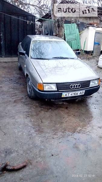 Седан Audi 90 1988 в Одессе