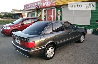 Седан Audi 90 1988 в Чернигове